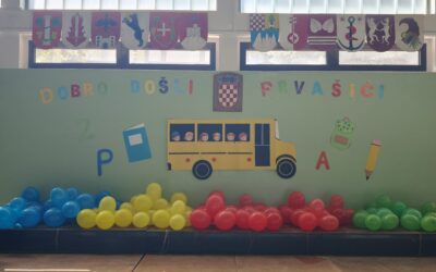 DOBRO DOŠLI,  DRAGI PRVAŠIĆI!