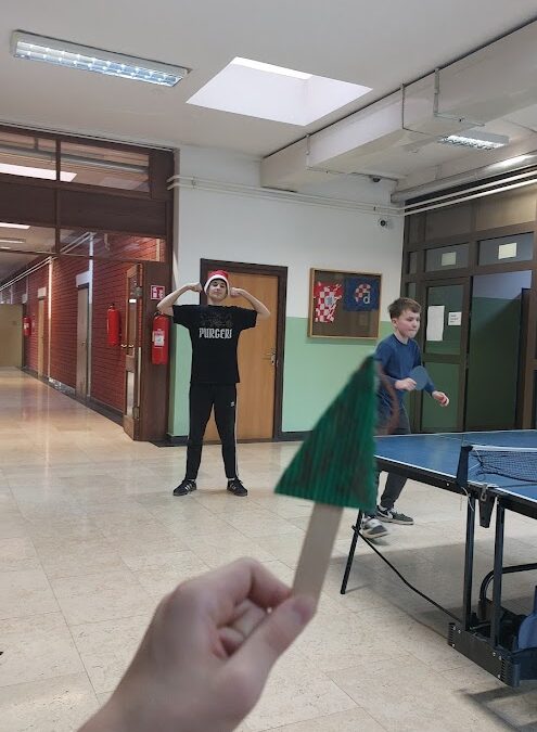 Božićni turnir u stolnom tenisu za učenike 6. razreda